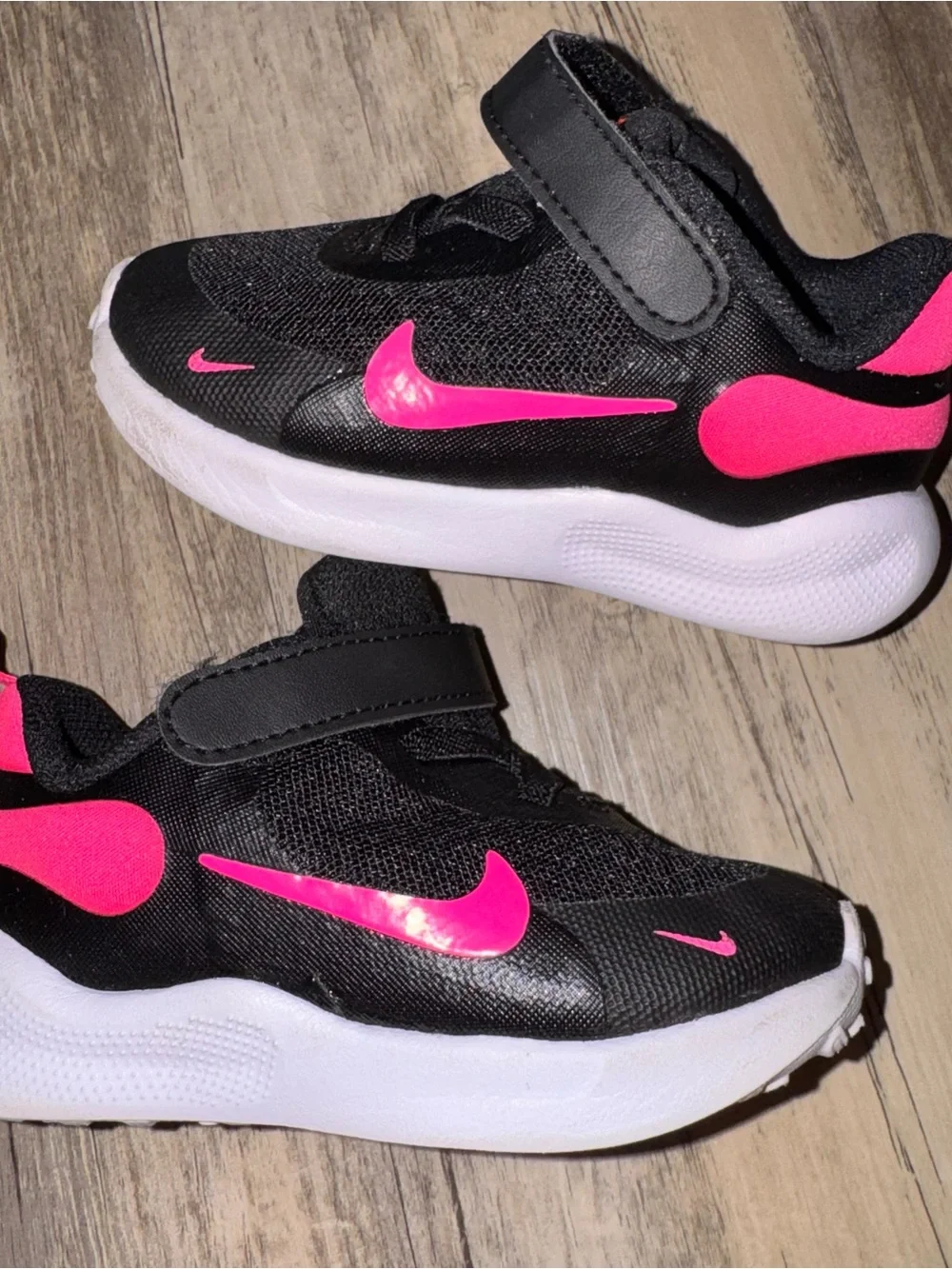 Nike Kids Revolution 7 Pink & Black